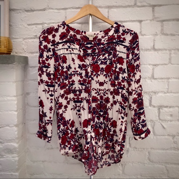 Lucky Brand Tops - Lucky Brand red floral flowy button down top